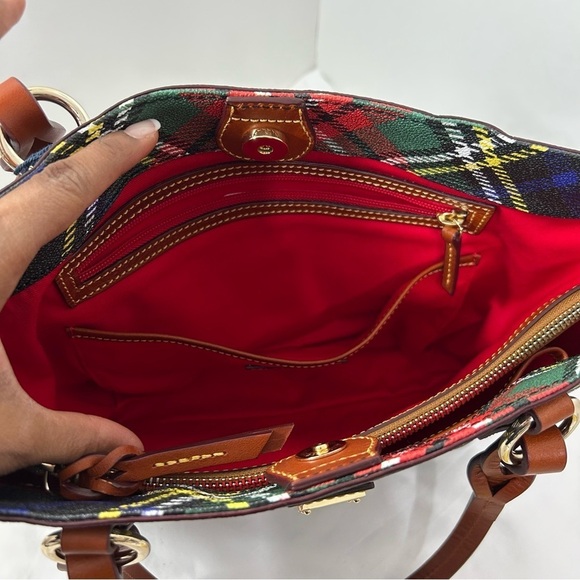 Dooney & Bourke Windsor Nelly Tote NWT - Picture 15 of 16